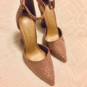 Size 7 - Rhinestone Old-rose color Nude shoes